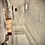 아파트 Luxury & Cosy 3.5 In Almost 300 Years Old 로이커바드