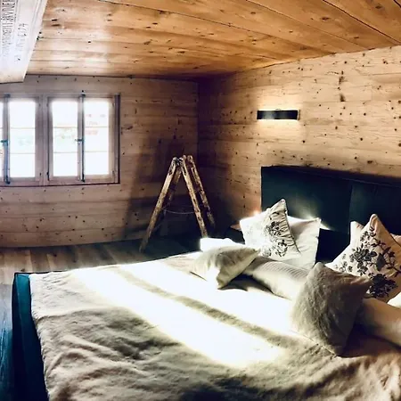 Chalet Mulet - Luxury & Cosy 3 Rooms Apartment In 300 Years Old Chalet Apartamento Leukerbad