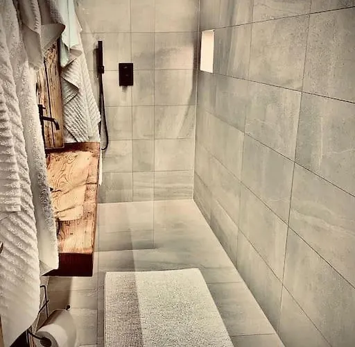 Apartment Luxury & Cosy 3.5 In Almost 300 Years Old Leukerbad