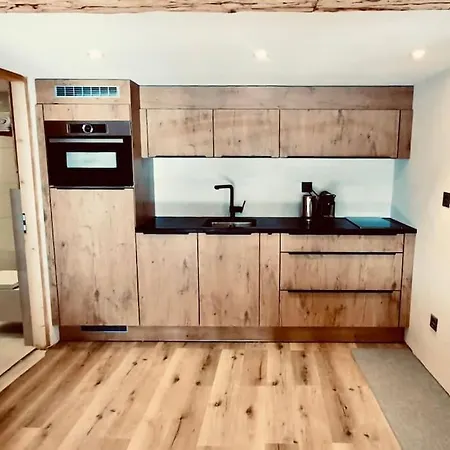 דירה Luxury & Cosy 3.5 In Almost 300 Years Old *