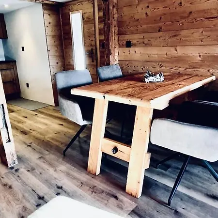 דירה Luxury & Cosy 3.5 In Almost 300 Years Old